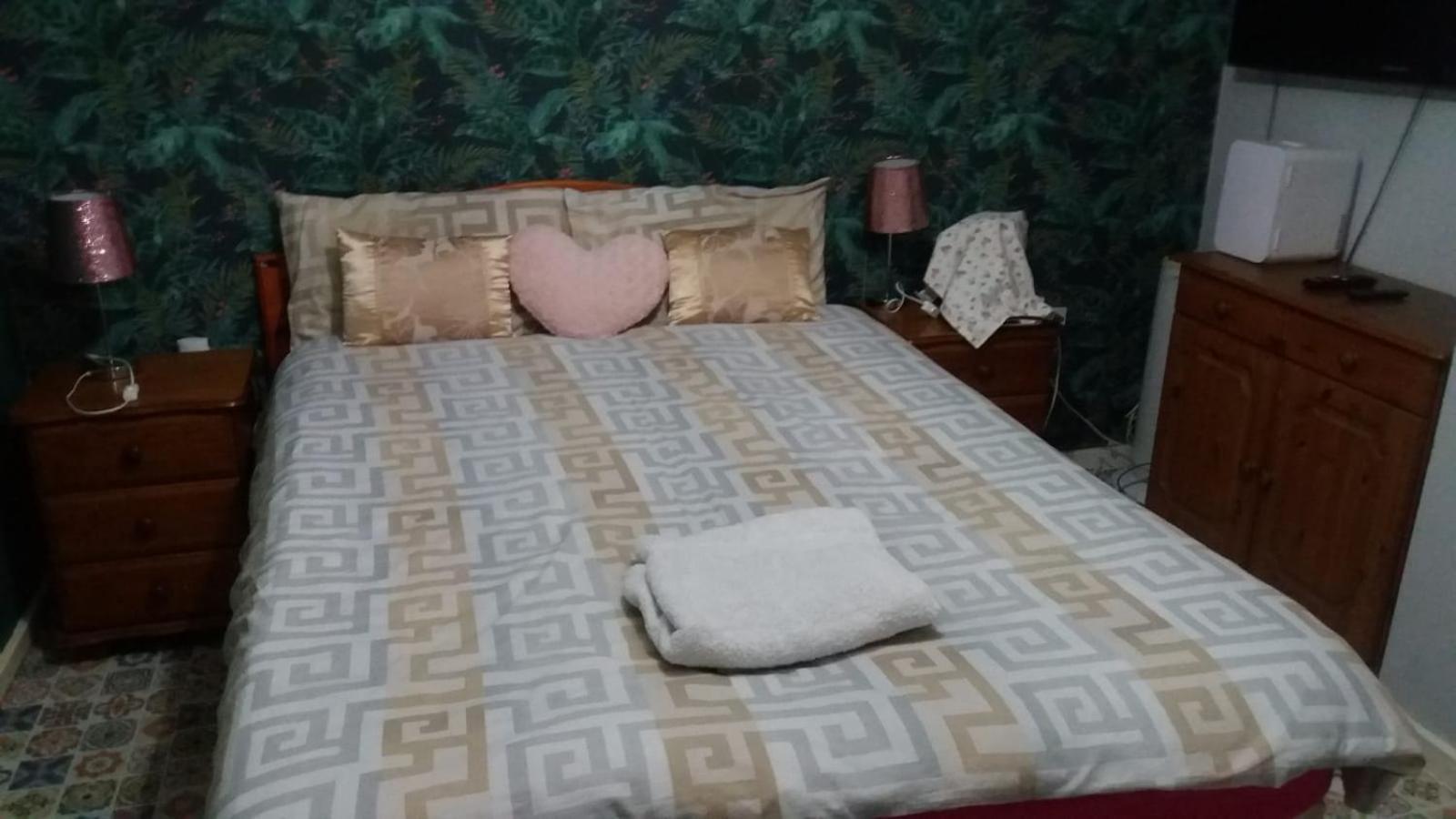 Spacious Double Room Located Within Walking Distance To Seaside And Town Dover Kültér fotó