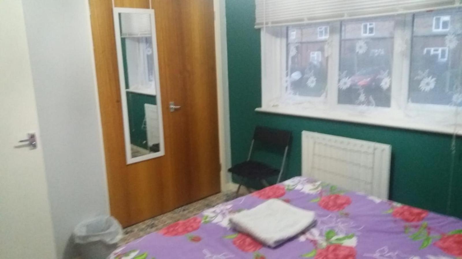 Spacious Double Room Located Within Walking Distance To Seaside And Town Dover Kültér fotó